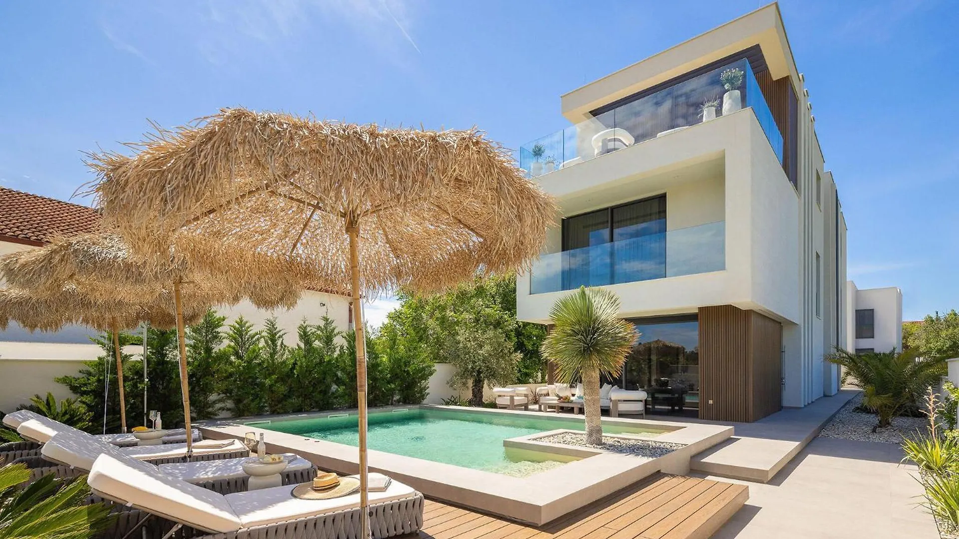 Nice Home In Petrcane With Sauna
